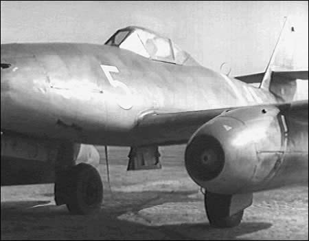 Messerschmitt 262 Jet development